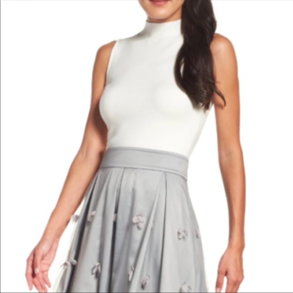 🛍 Eliza J Blouse
